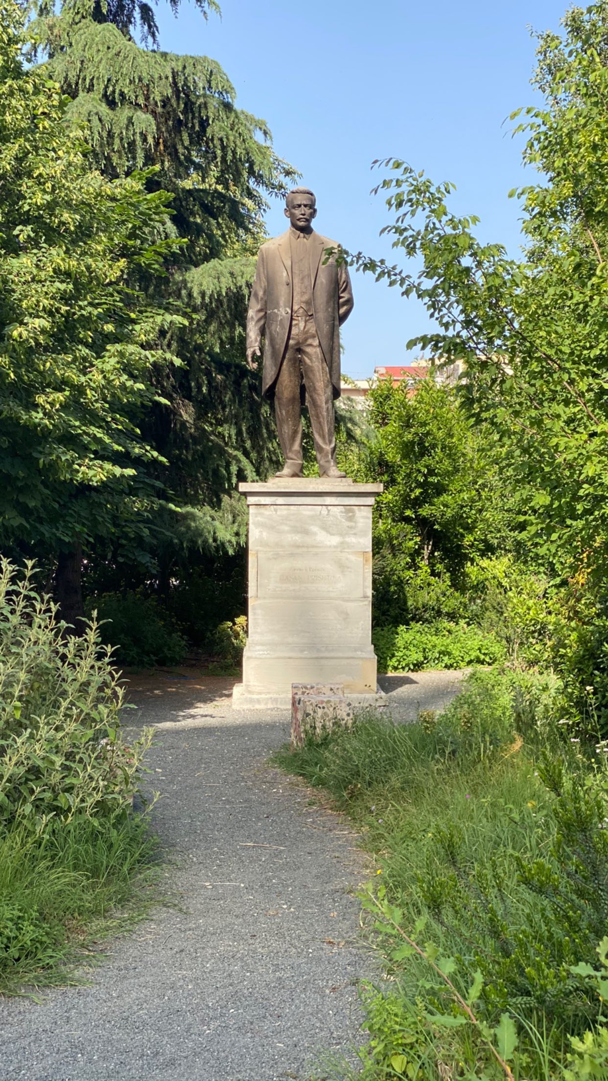 Hasan Prishtina Statue - Tirana