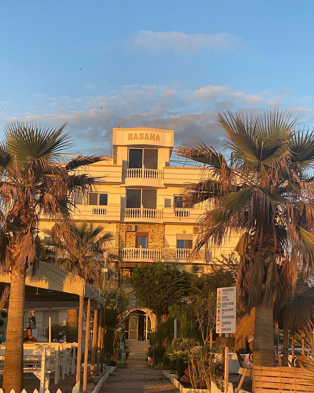 Hotel Basana - Spille