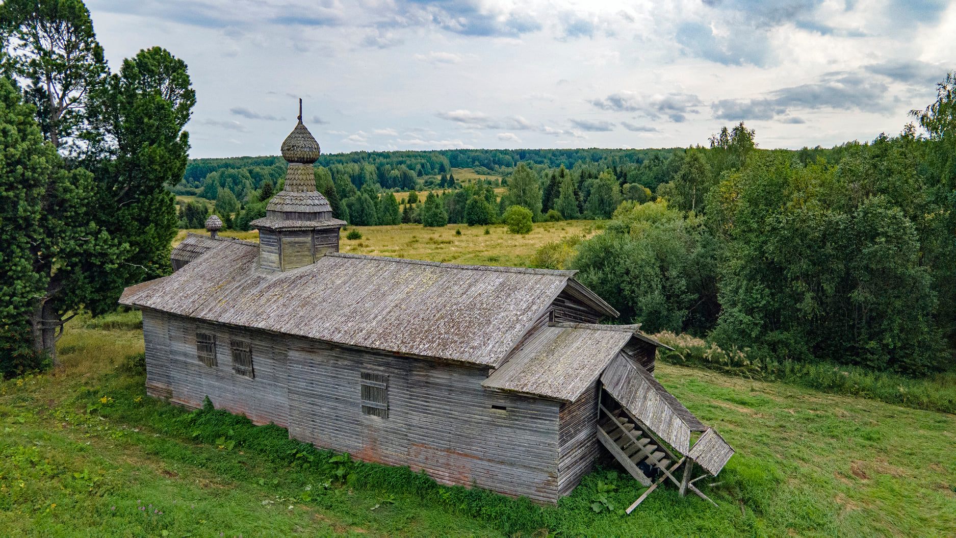 Деревня либо. Едома.