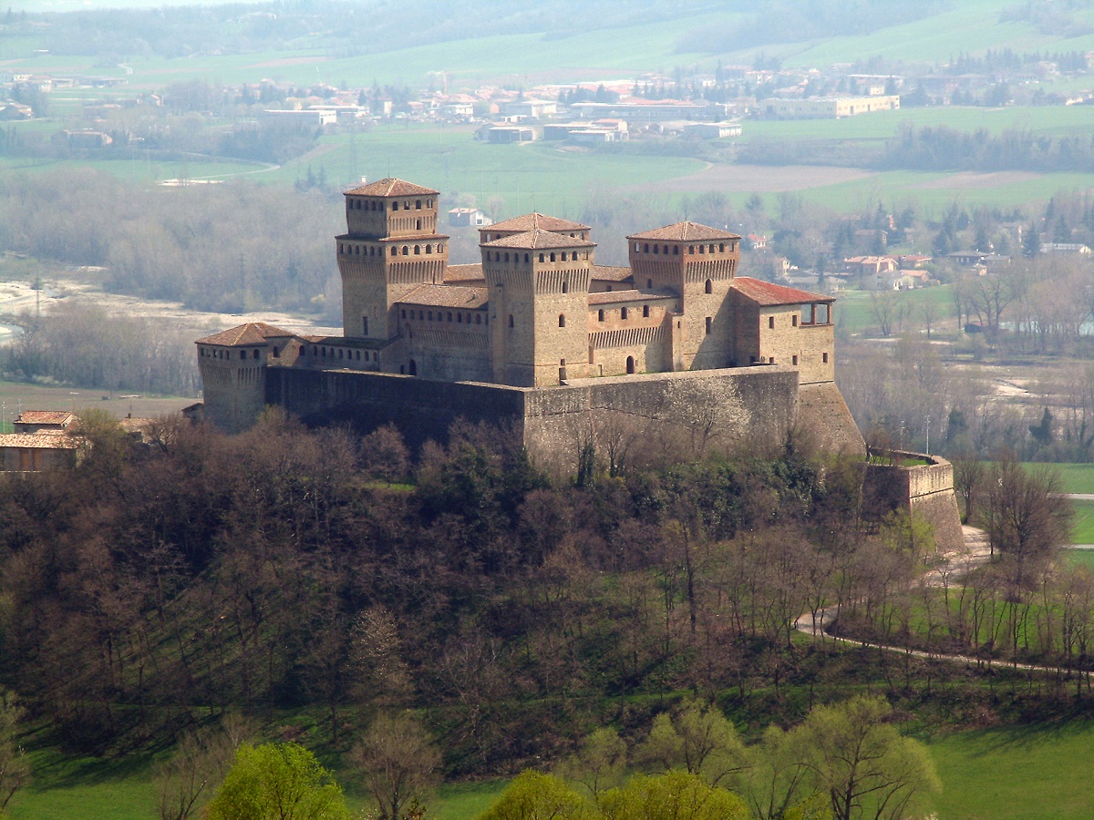 Château de Torrechiara (ЗАМОК ТОРРЕКЬЯРА) - Torrechiara