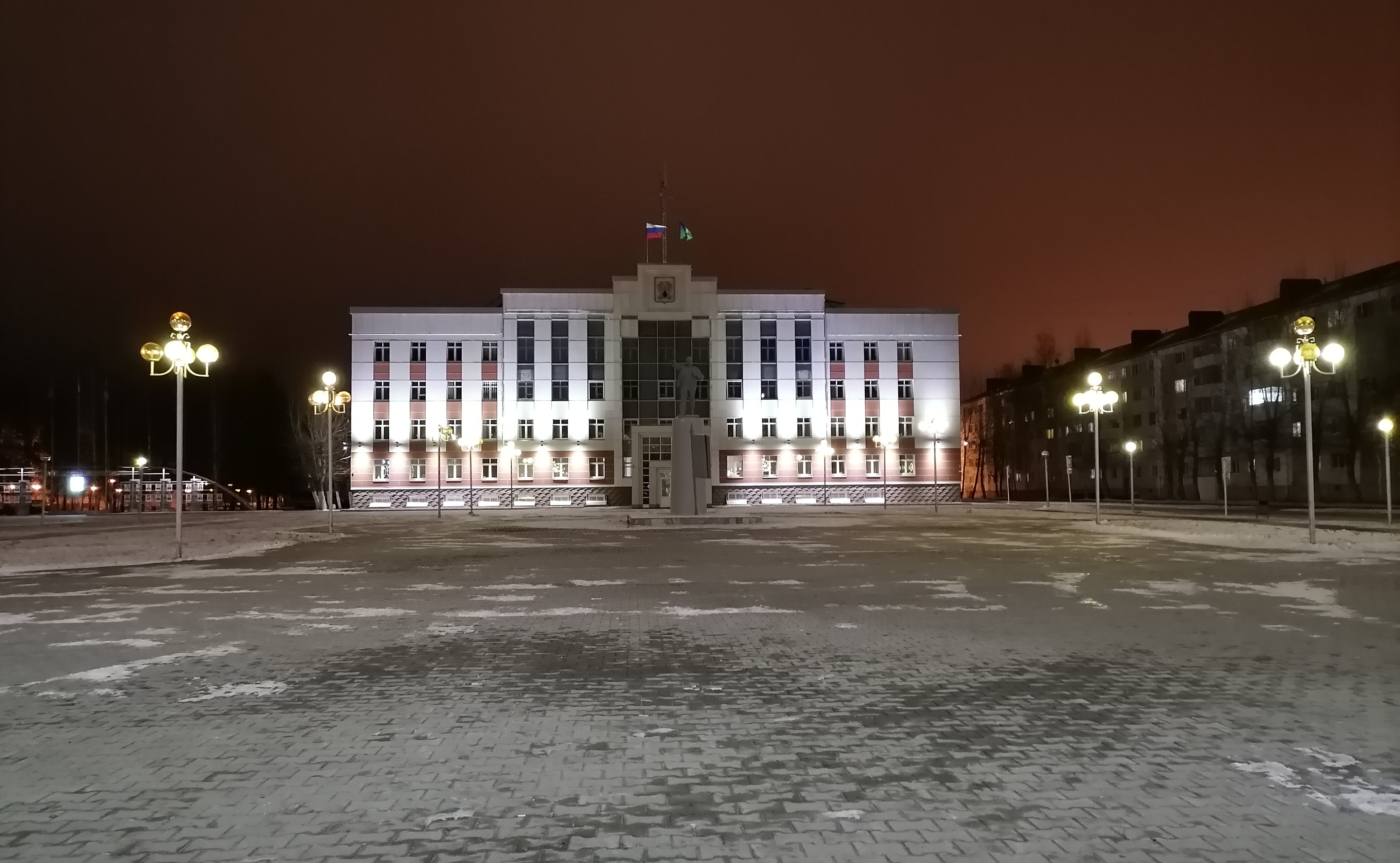 Городские муниципальные учреждения города