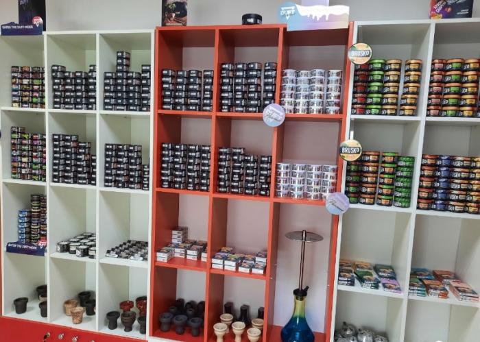 Магазины татарстана. Hookahtrade Казань. Hookahtrade Зорге. Y.M Store Tatarstan re.