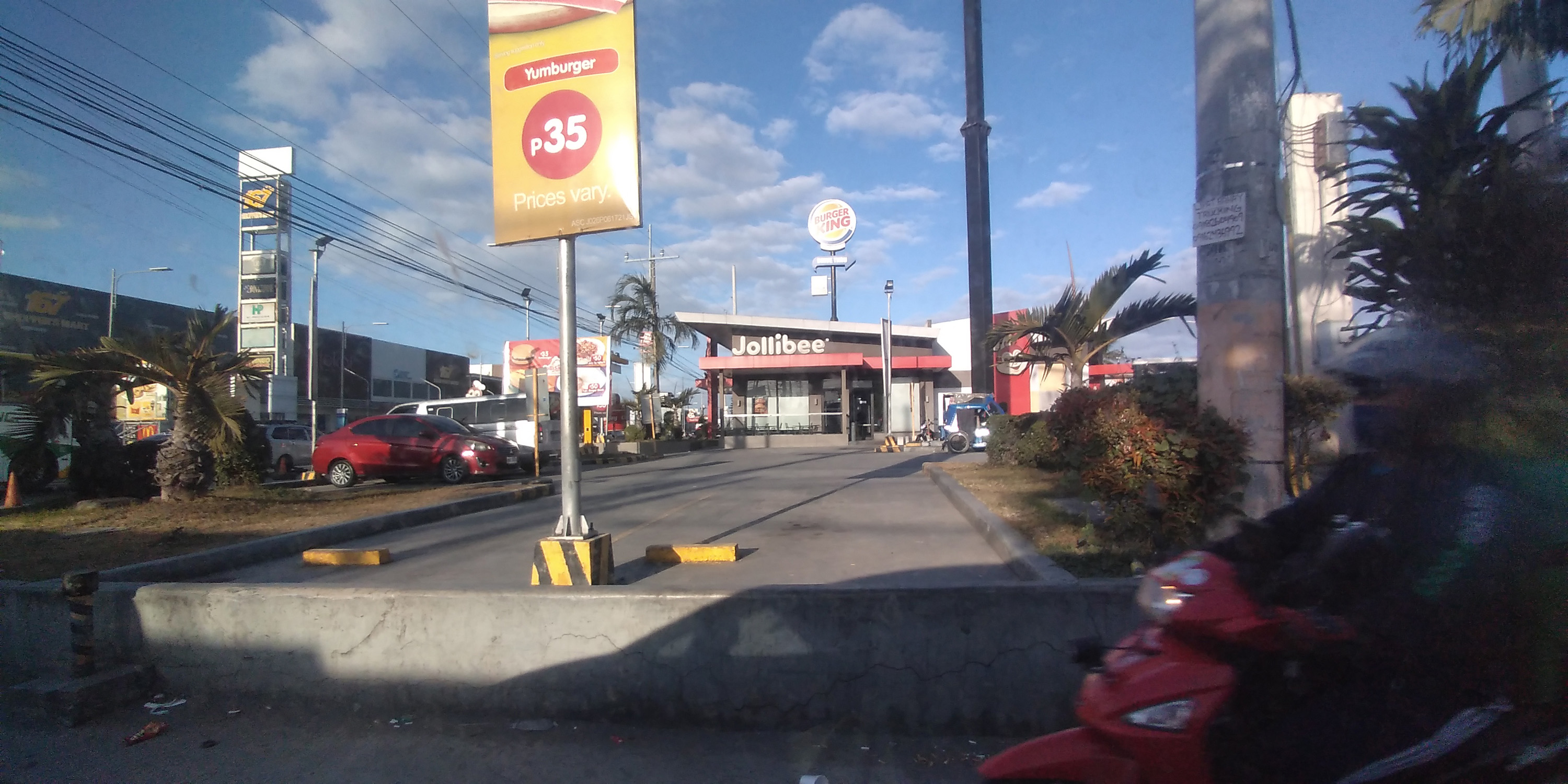 Jollibee Kawit - Centennial - San Sebastian