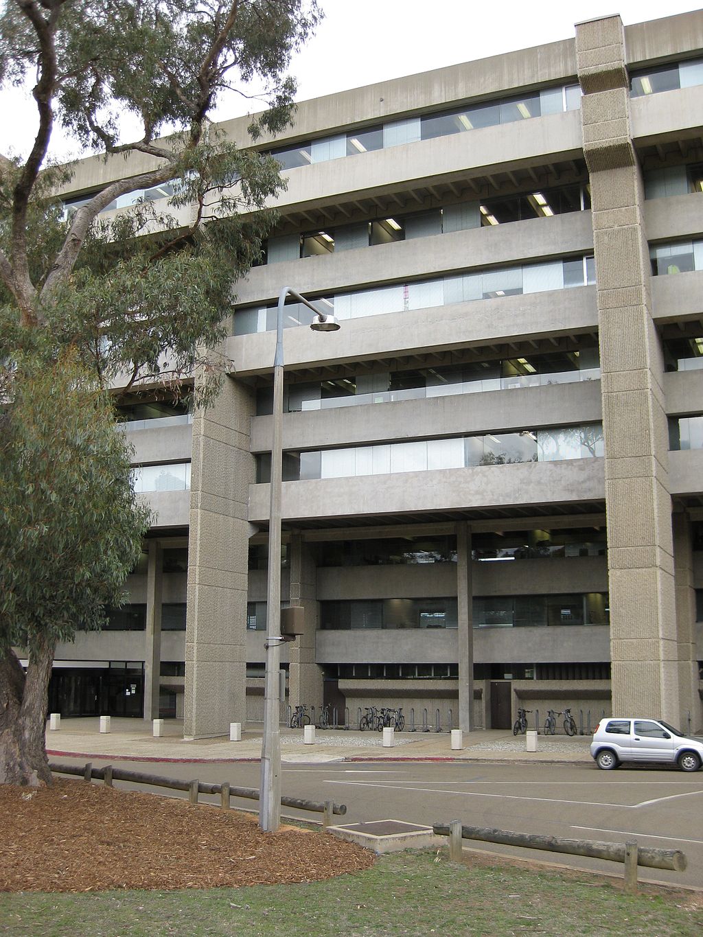 Campbell Park Offices