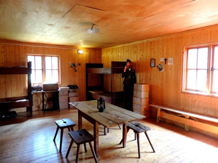 Replica Hut from PoW camp Stalag Luft III - Żagań