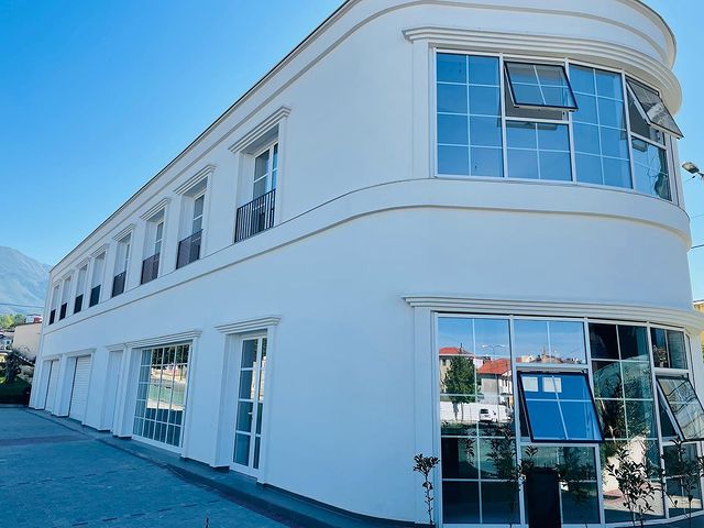 Admir Hoxhalli - Tirana