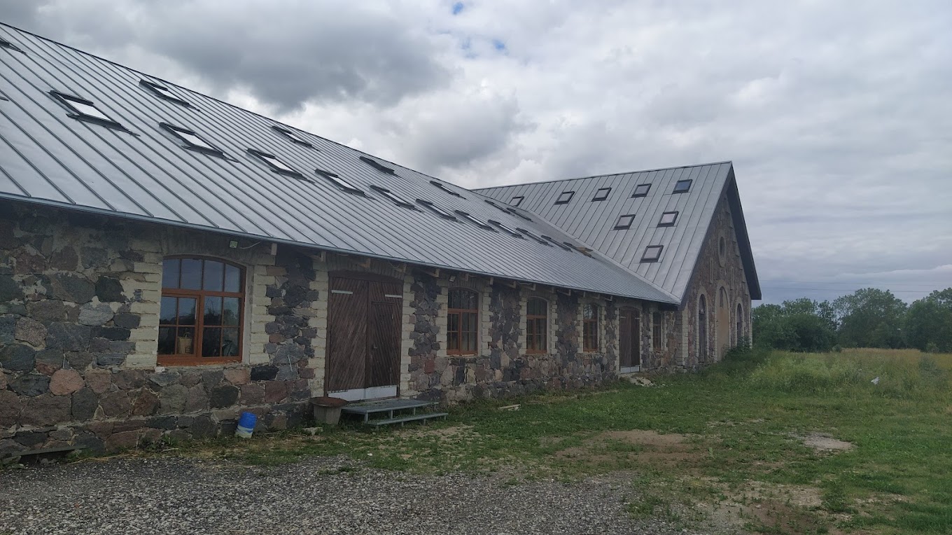 Humala mõisa laut - Humala