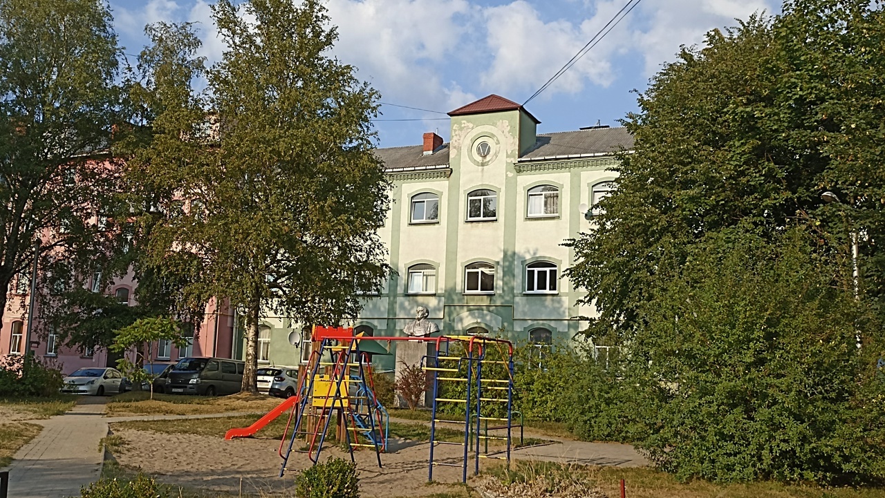 Ближайшие города: