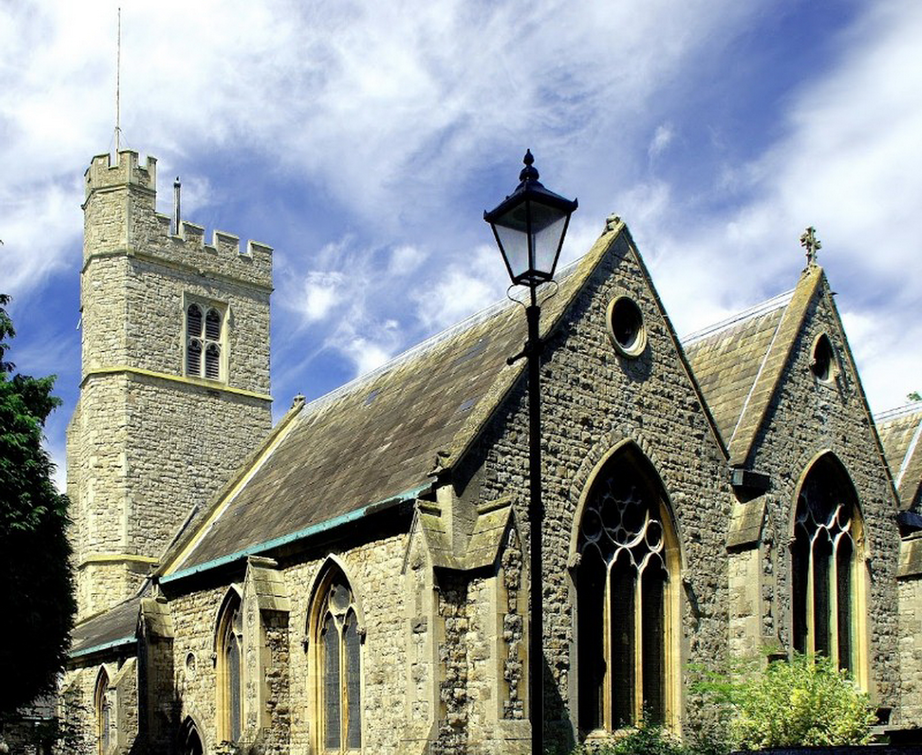 St Leonard Church, Heston - Hounslow