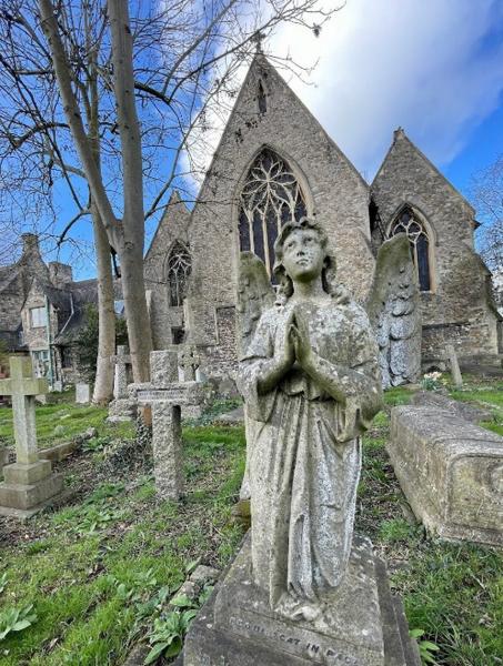 St Mary Magdalen’s RC Churchyard - London