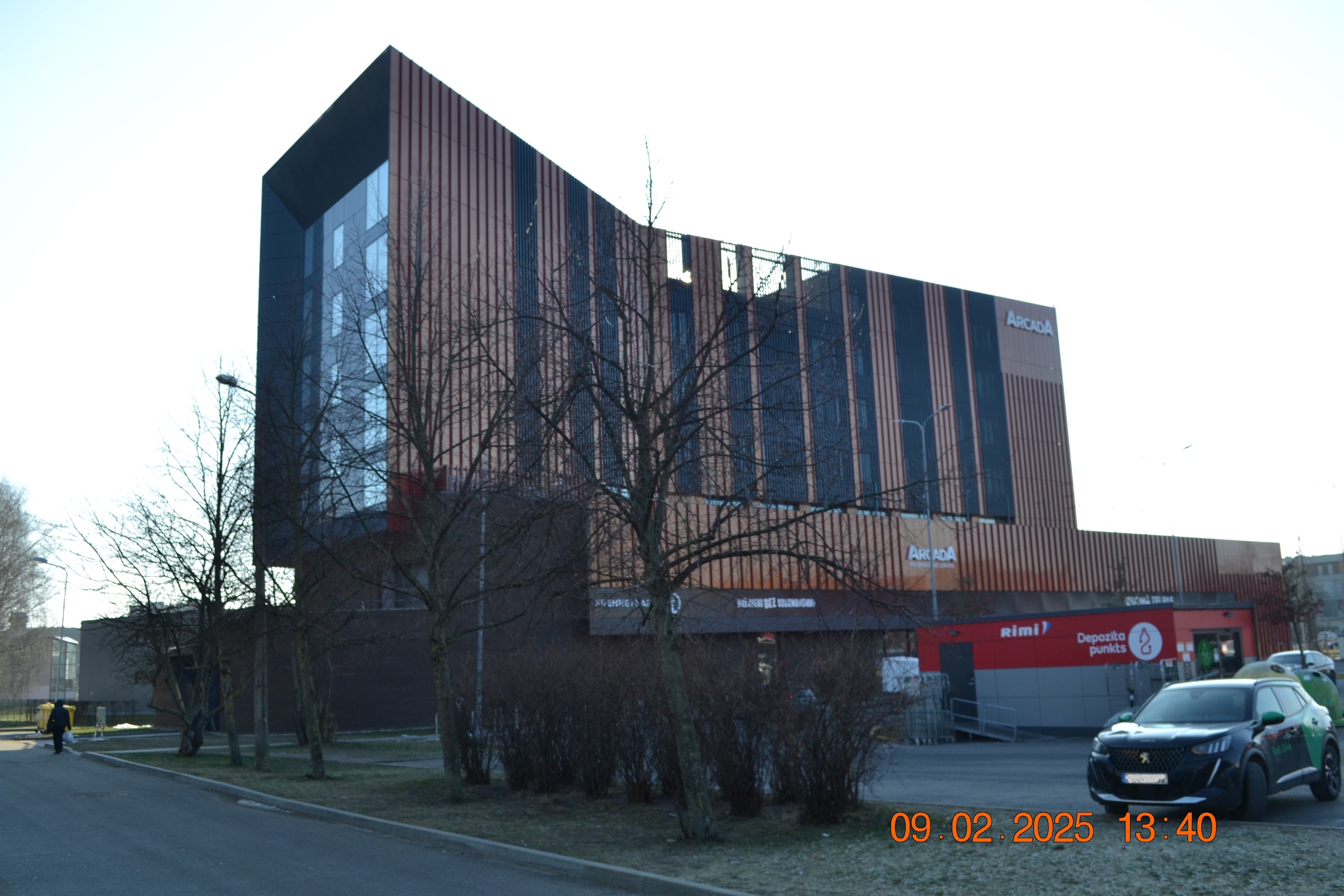 Dzelzavas iela, 45 - Rīga