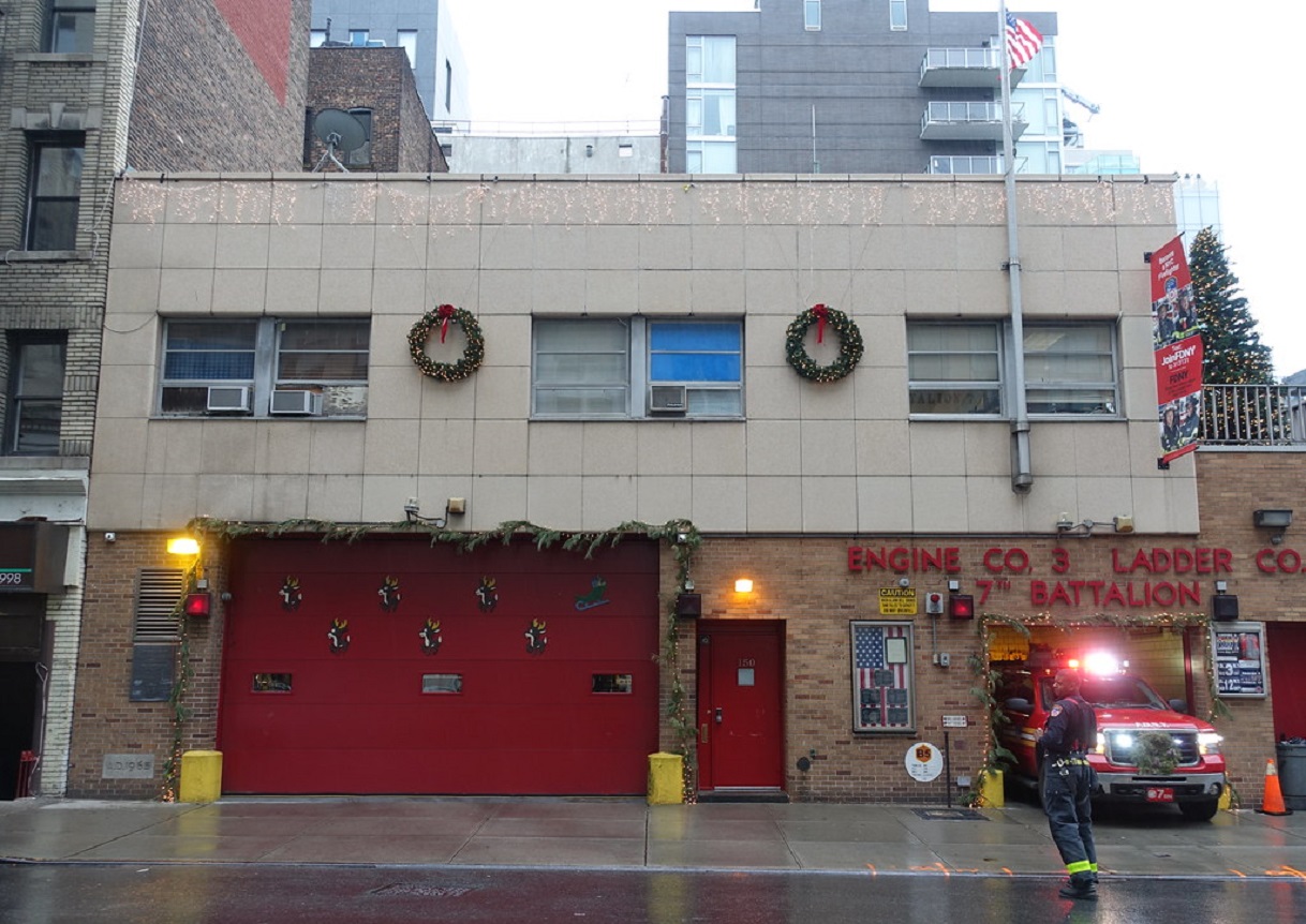 FDNY - Engine 3 / Ladder 12 / Battalion 7 / High Rise Unit 1