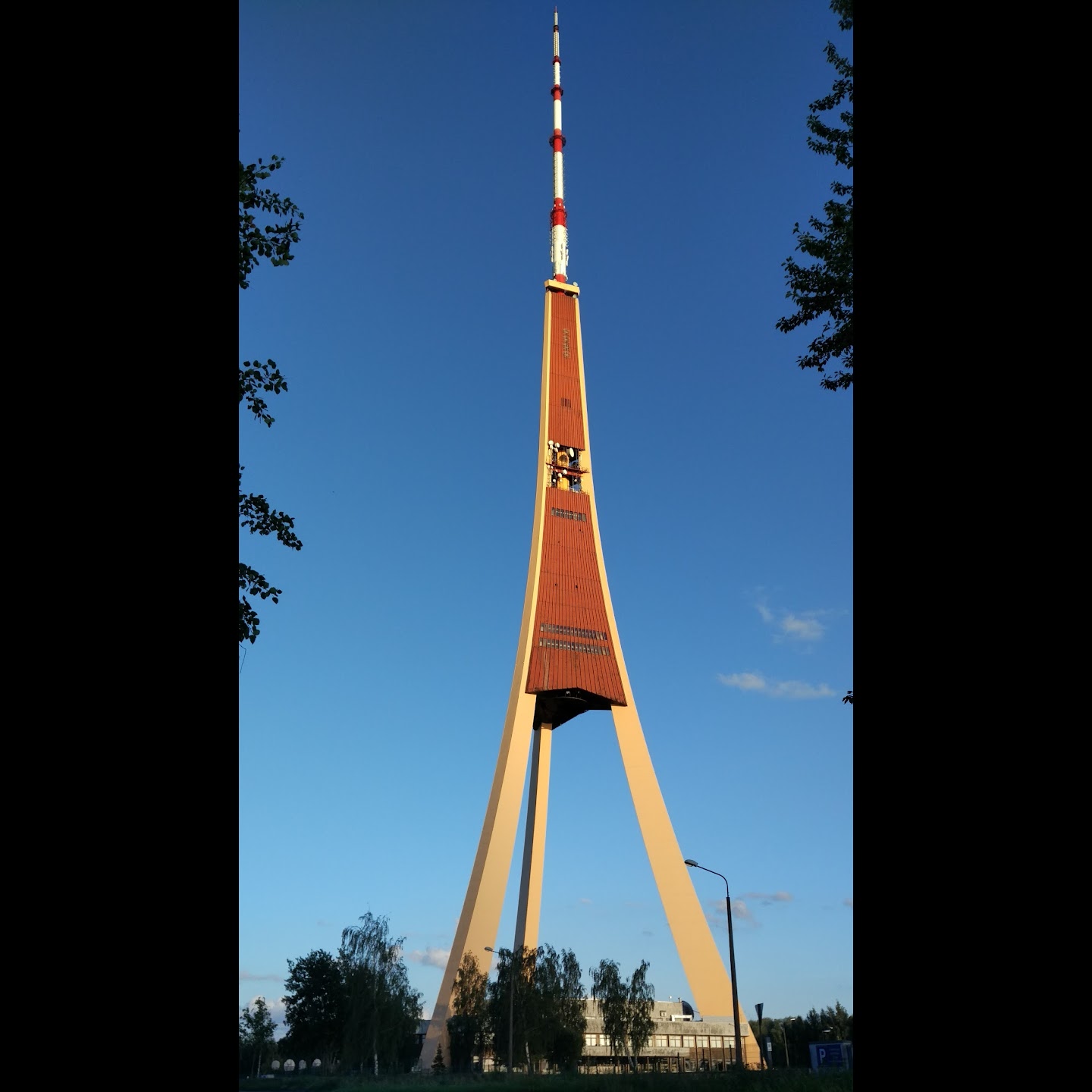 Torre de radio y televisión de Riga - Riga