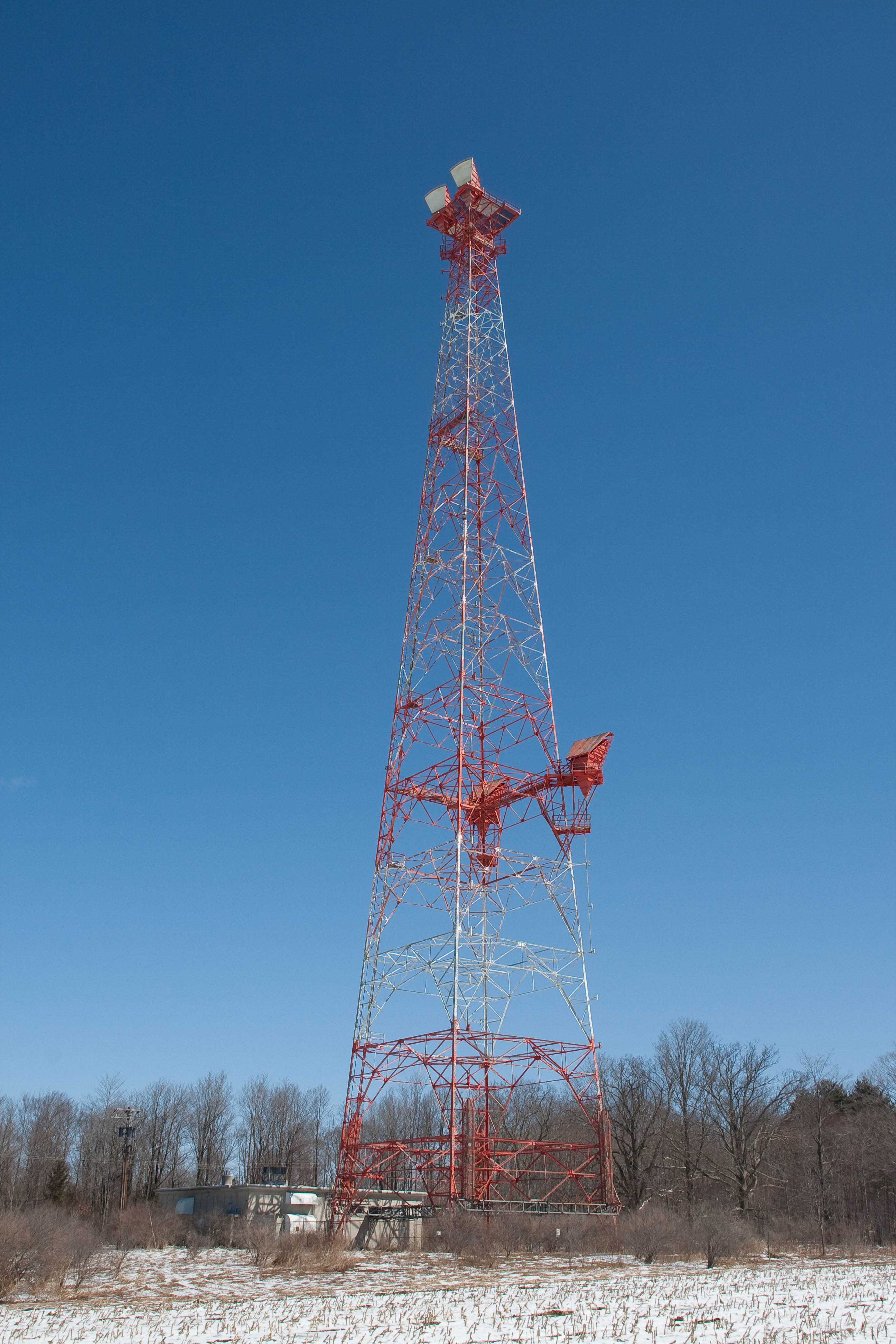 AT&T Center Lisle Microwave Tower