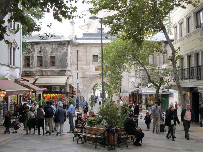 Nuruosmaniye Caddesi - Istanbul Metropolitan Municipality