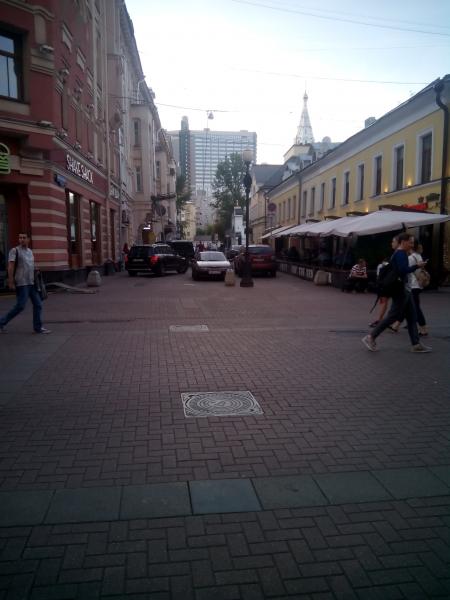 Spasopeskovsky pereulok - Moscow