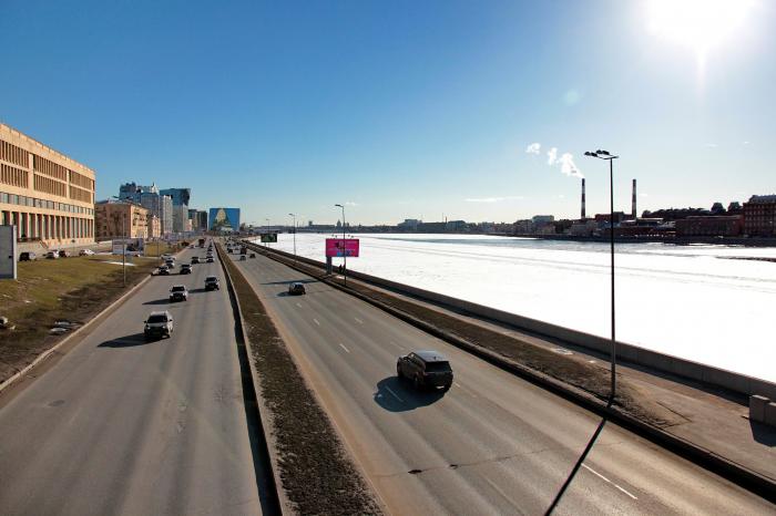 Малоохтинский мост