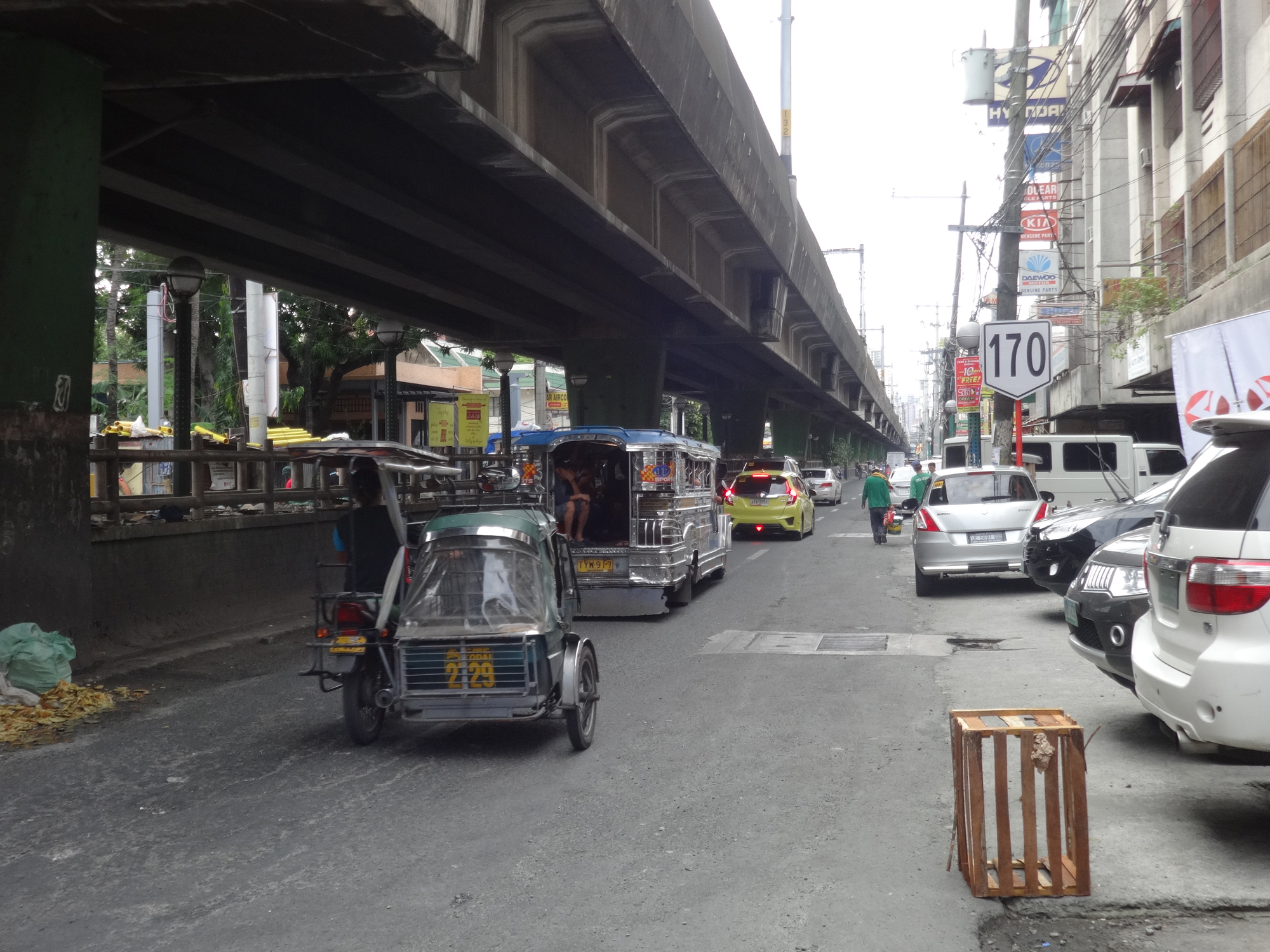 Taft Avenue (N170 / R2)