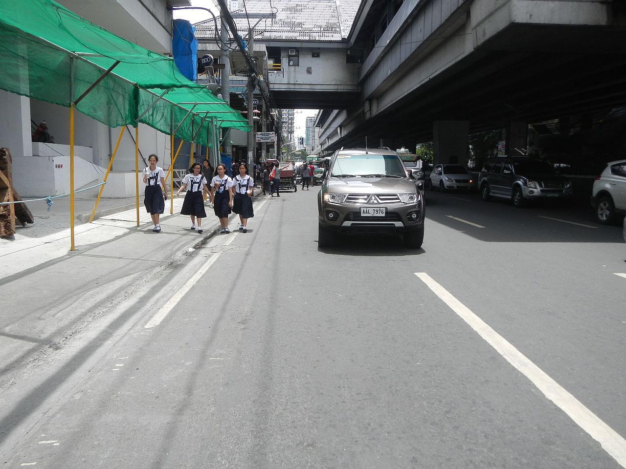 Taft Avenue: Manilas Historic Heartbeat Paraiso Island
